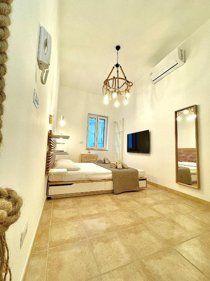 Casa Perricci - Short Lets - Monopoli Villa Bagian luar foto